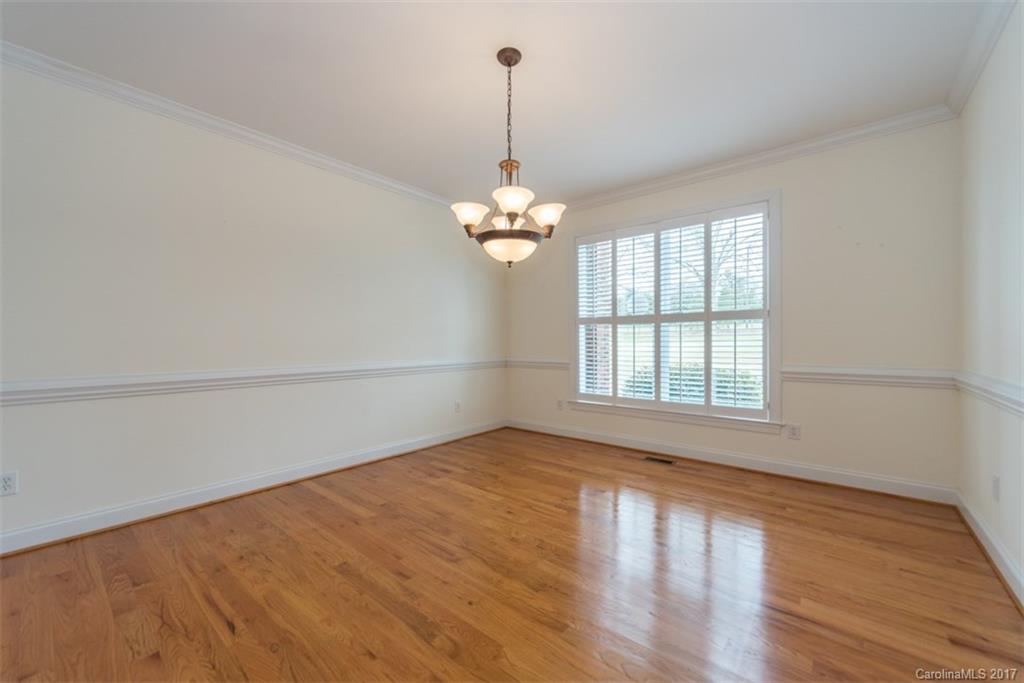 530 Kingsburry Road Clover, SC 29710 - Photo 4 of 24 Gallery Image 4