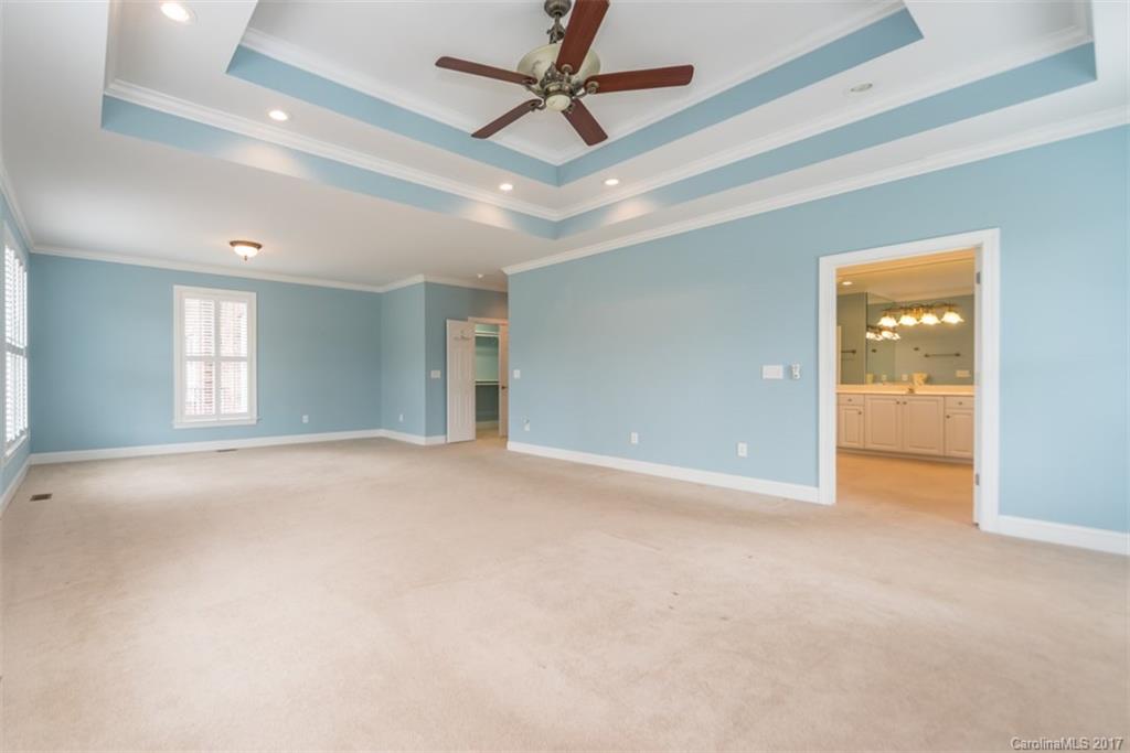 530 Kingsburry Road Clover, SC 29710 - Photo 9 of 24 Gallery Image 9