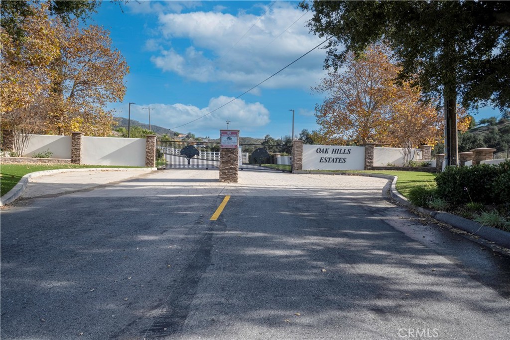 37420 Leta Drive Calimesa, CA 92320 - Photo 19 of 24 a view of a street with houses on both side