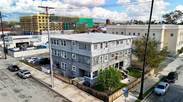 $1,799,000 | 285 West Center Street, Pomona, CA 91768