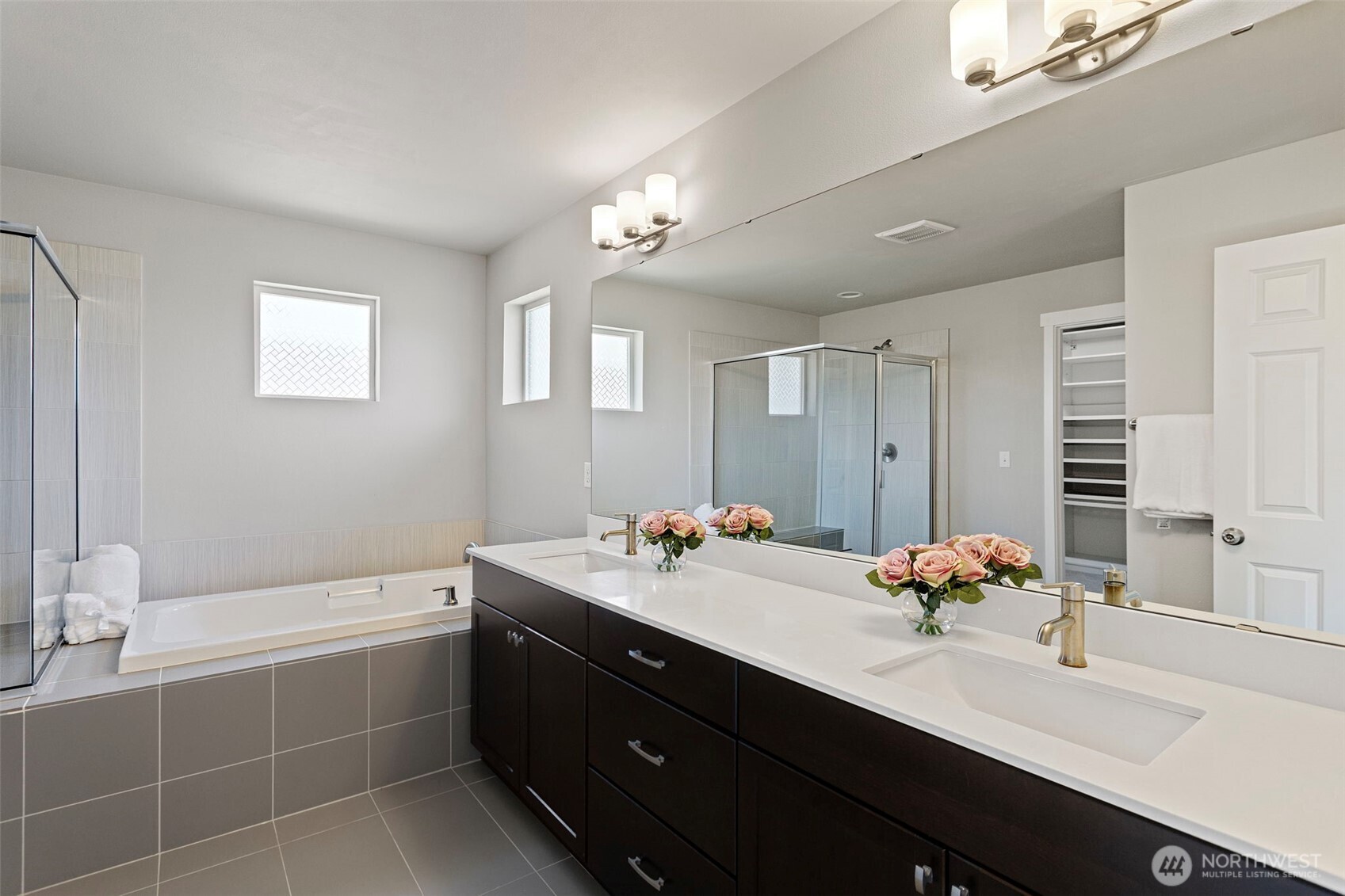 17913 38th Drive Southeast, Unit 20 Bothell, WA 98012 - Photo 23 of 32