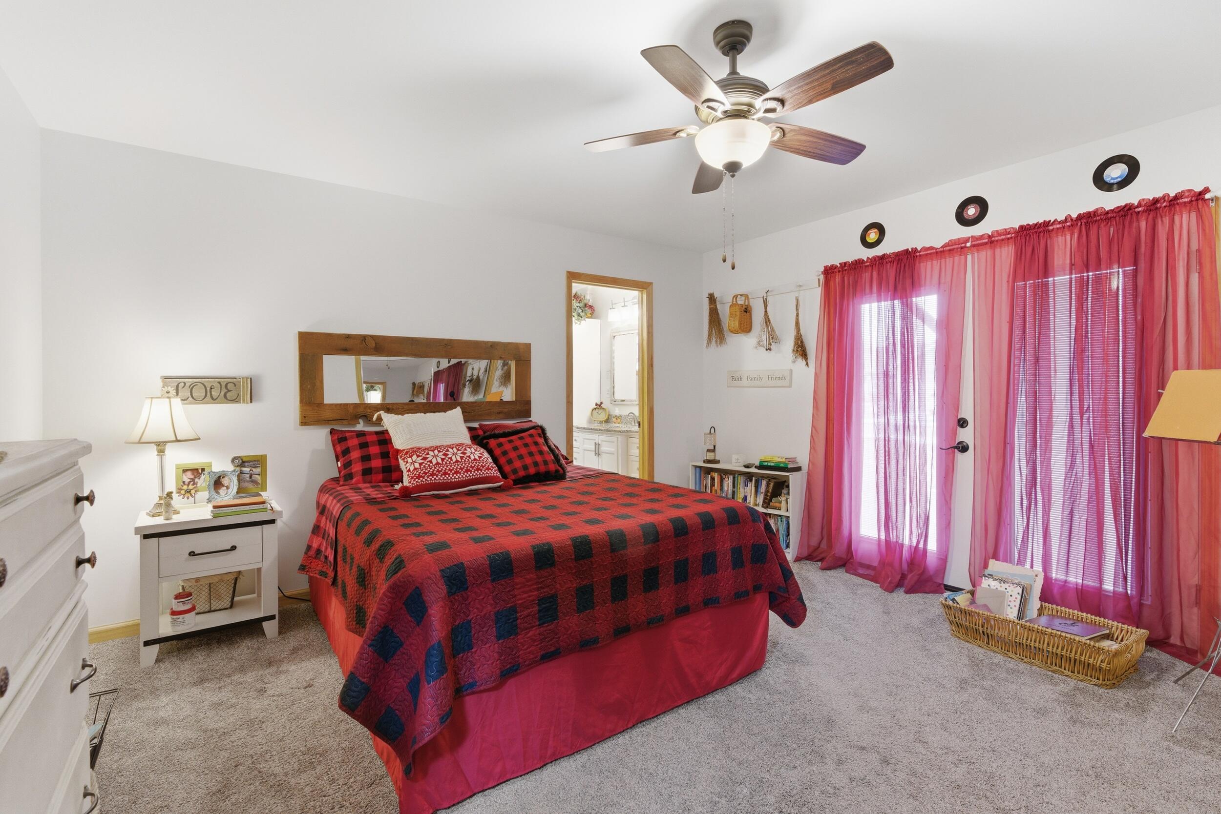 9960 Wildwood Place Demotte, IN 46310 - Photo 11 of 31 2500x1668