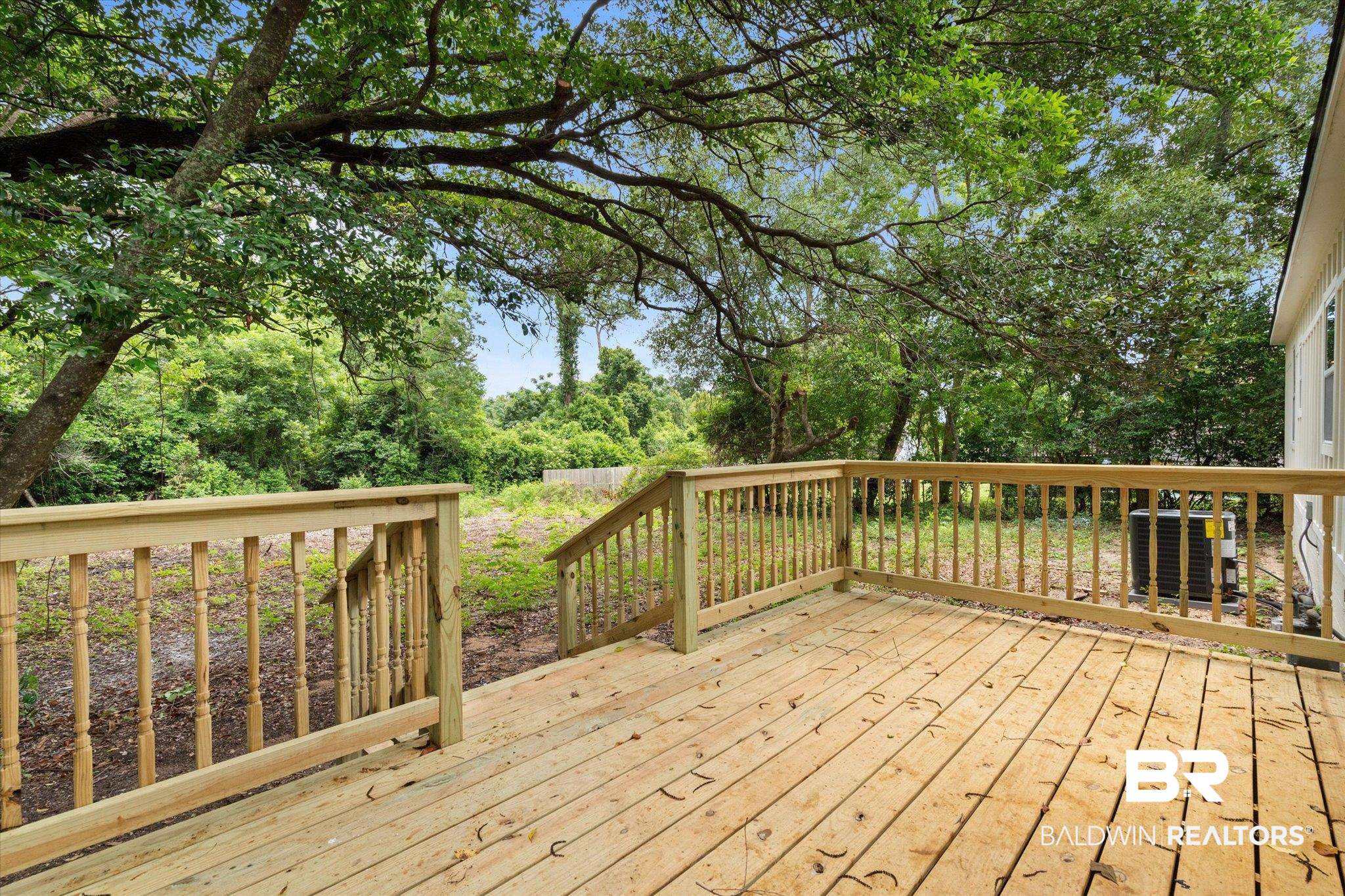 3512 Spring Hill Avenue Mobile, AL 36608 - Photo 18 of 20 View of deck