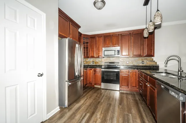 $2,595 | 106 Abbey Road, Lebanon, TN 37090