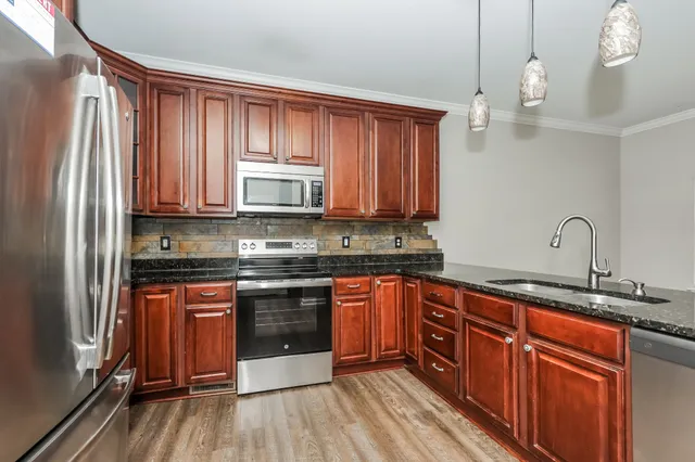 $2,595 | 106 Abbey Road, Lebanon, TN 37090