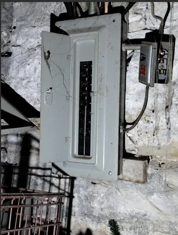 $19,400 | 420 Jefferson Avenue, Alton, IL 62002