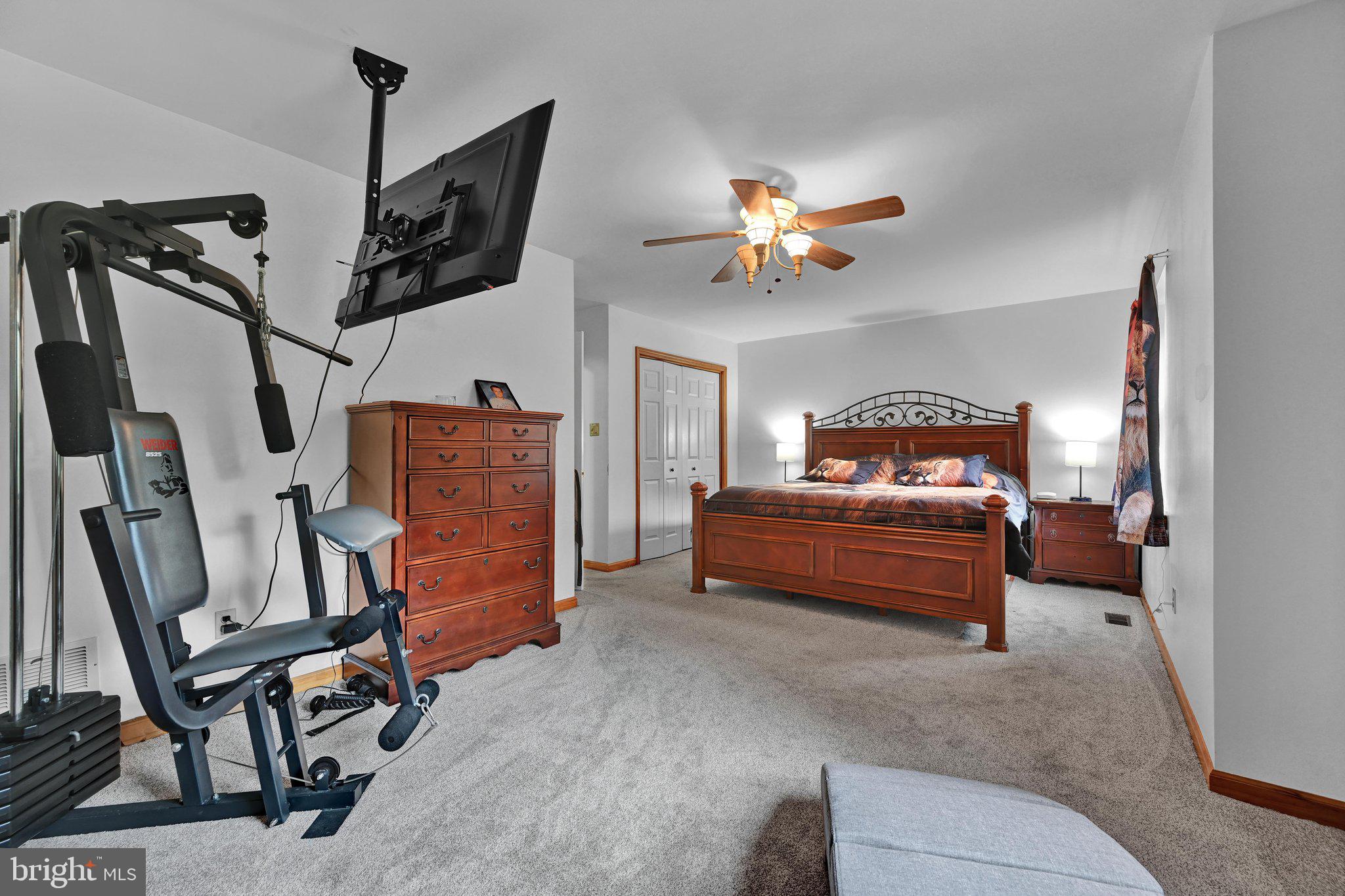 696 Pine Hill Road Andreas, PA 18211 - Photo 23 of 38 Bedroom
