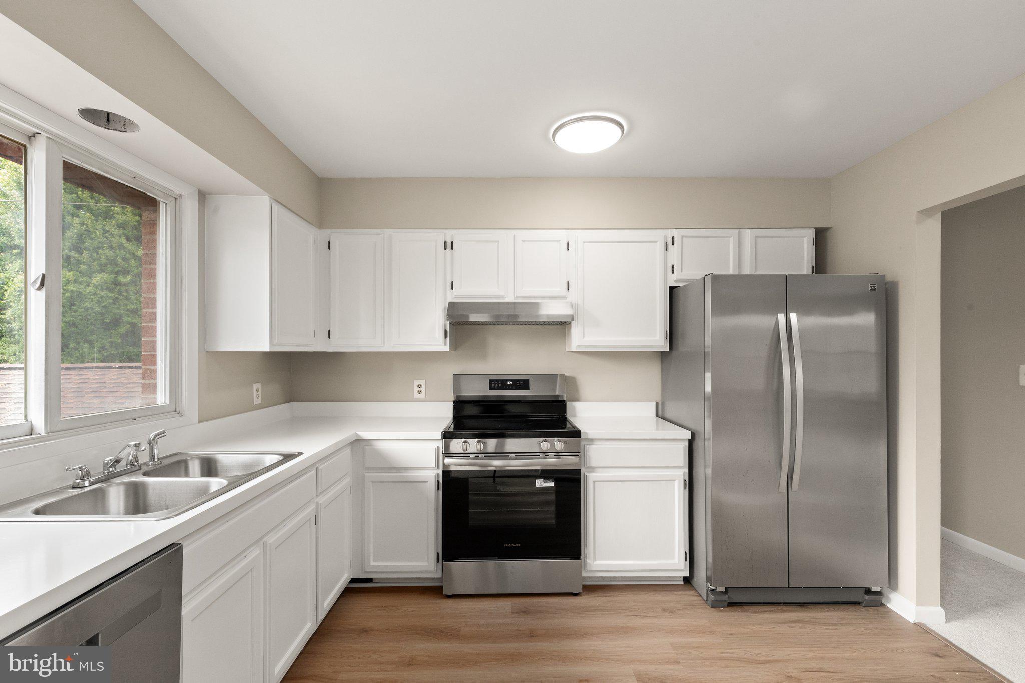 1003 Cedar Park Road Annapolis, MD 21401 - Photo 2 of 36 recently renovated kitchen
