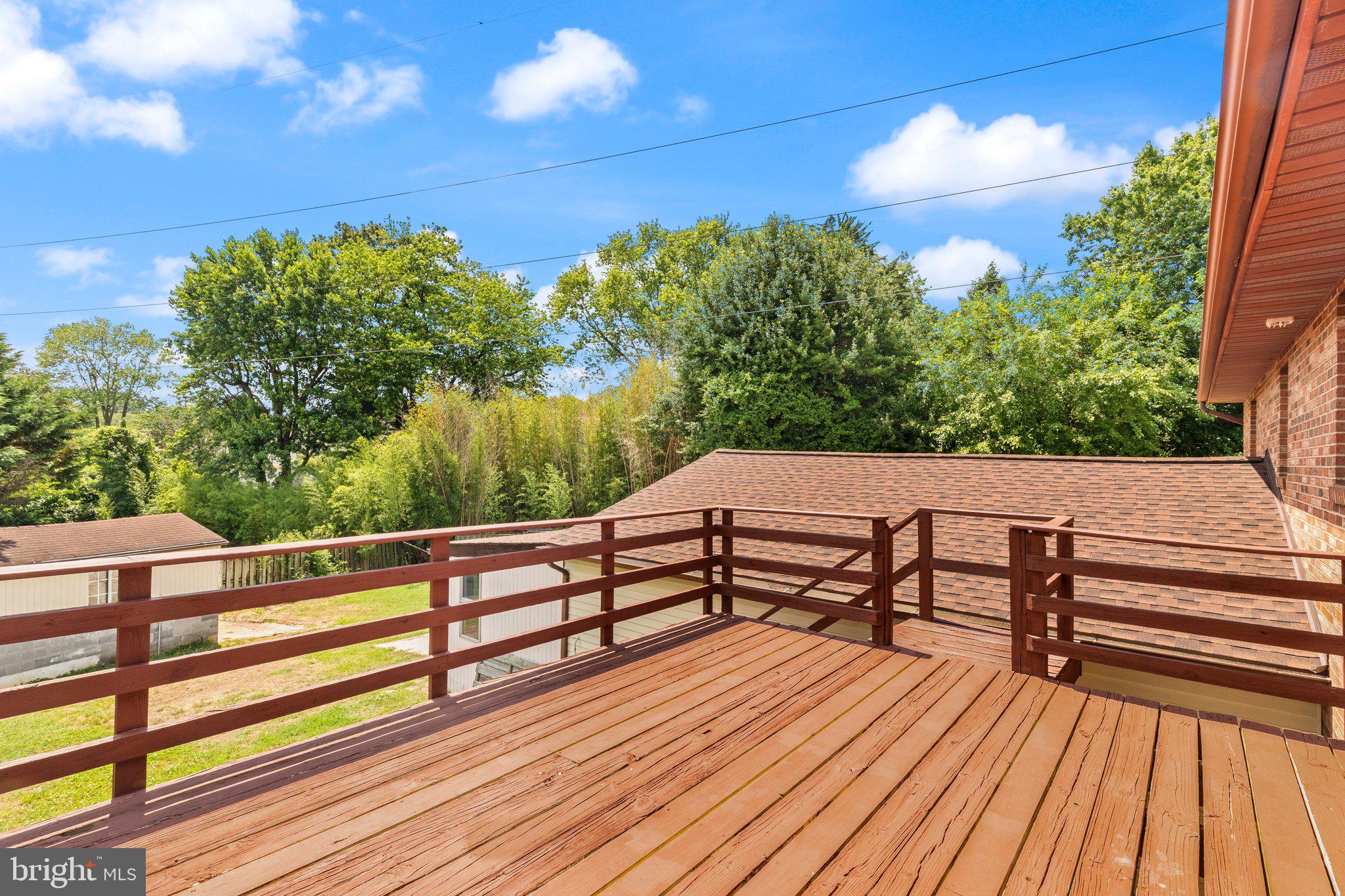 1003 Cedar Park Road Annapolis, MD 21401 - Photo 8 of 36 large deck