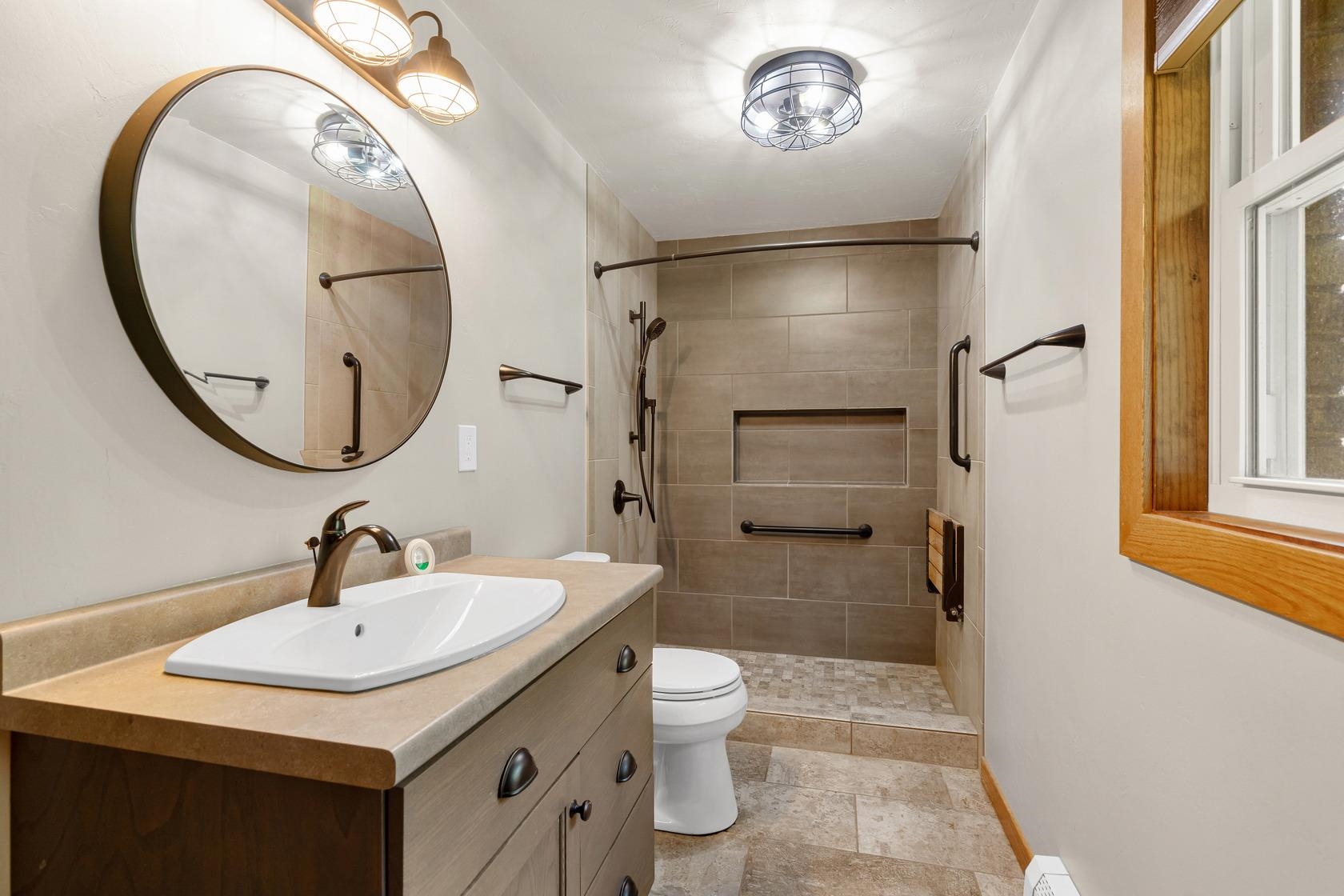 3747 Stream Road Green Bay, WI 54313 - Photo 18 of 48 Gallery Image 18