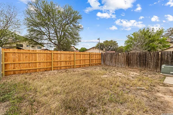 $1,550 | 6820 Betty Levy, San Antonio, TX 78227