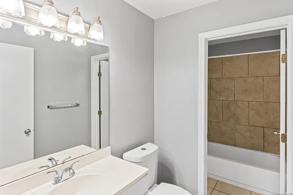 $1,550 | 6820 Betty Levy, San Antonio, TX 78227