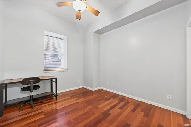 $1,700 | 110 West 6th Street, Unit 6, Bloomington, IN 47404