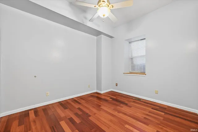 $1,700 | 110 West 6th Street, Unit 6, Bloomington, IN 47404