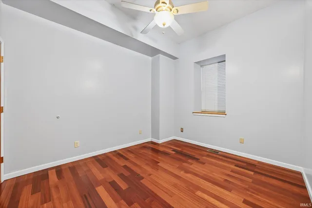 $1,700 | 110 West 6th Street, Unit 6, Bloomington, IN 47404