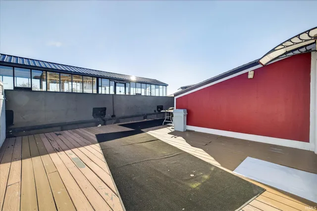 $1,700 | 110 West 6th Street, Unit 6, Bloomington, IN 47404