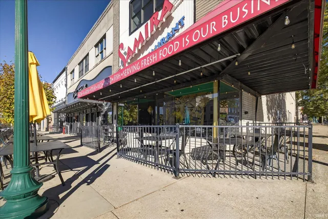 $1,700 | 110 West 6th Street, Unit 6, Bloomington, IN 47404