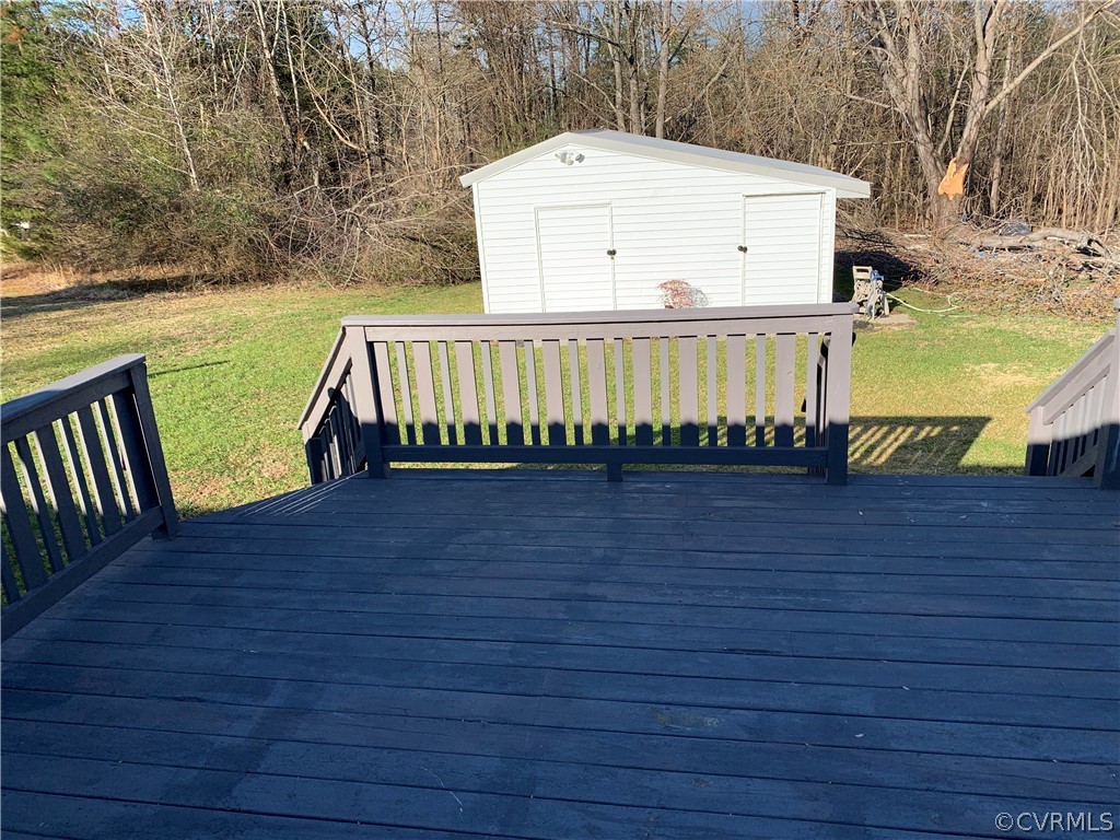 5997 Cottage Road Blackstone, VA 23824 - Photo 8 of 29 Gallery Image 8