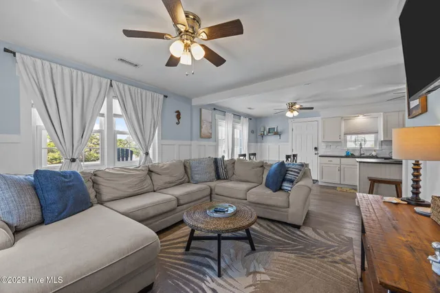 $849,500 | 409 Bridgers Avenue, Topsail Beach, NC 28445