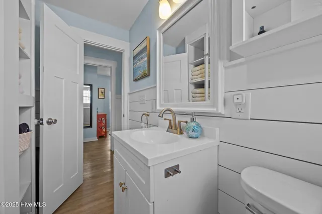 $849,500 | 409 Bridgers Avenue, Topsail Beach, NC 28445