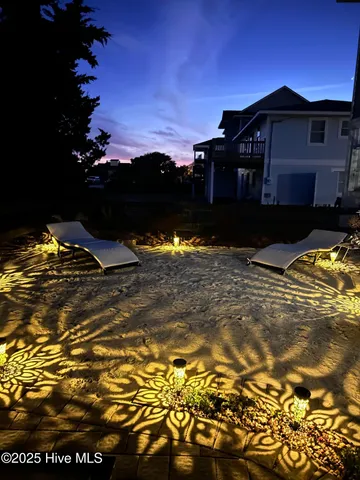 $849,500 | 409 Bridgers Avenue, Topsail Beach, NC 28445