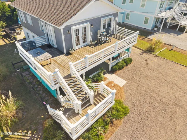$849,500 | 409 Bridgers Avenue, Topsail Beach, NC 28445