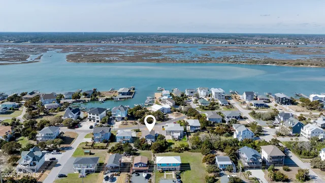 $849,500 | 409 Bridgers Avenue, Topsail Beach, NC 28445