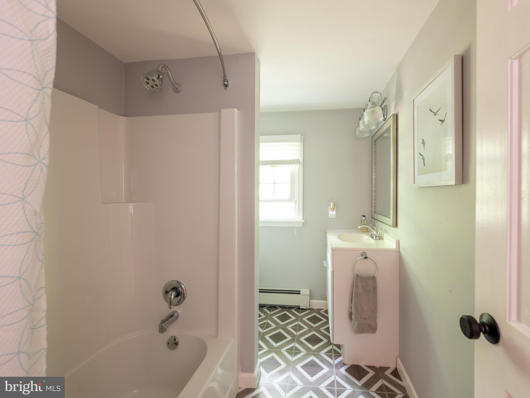 4900 Paist Road Doylestown, PA 18902 - Photo 19 of 39 Second floor Bathroom