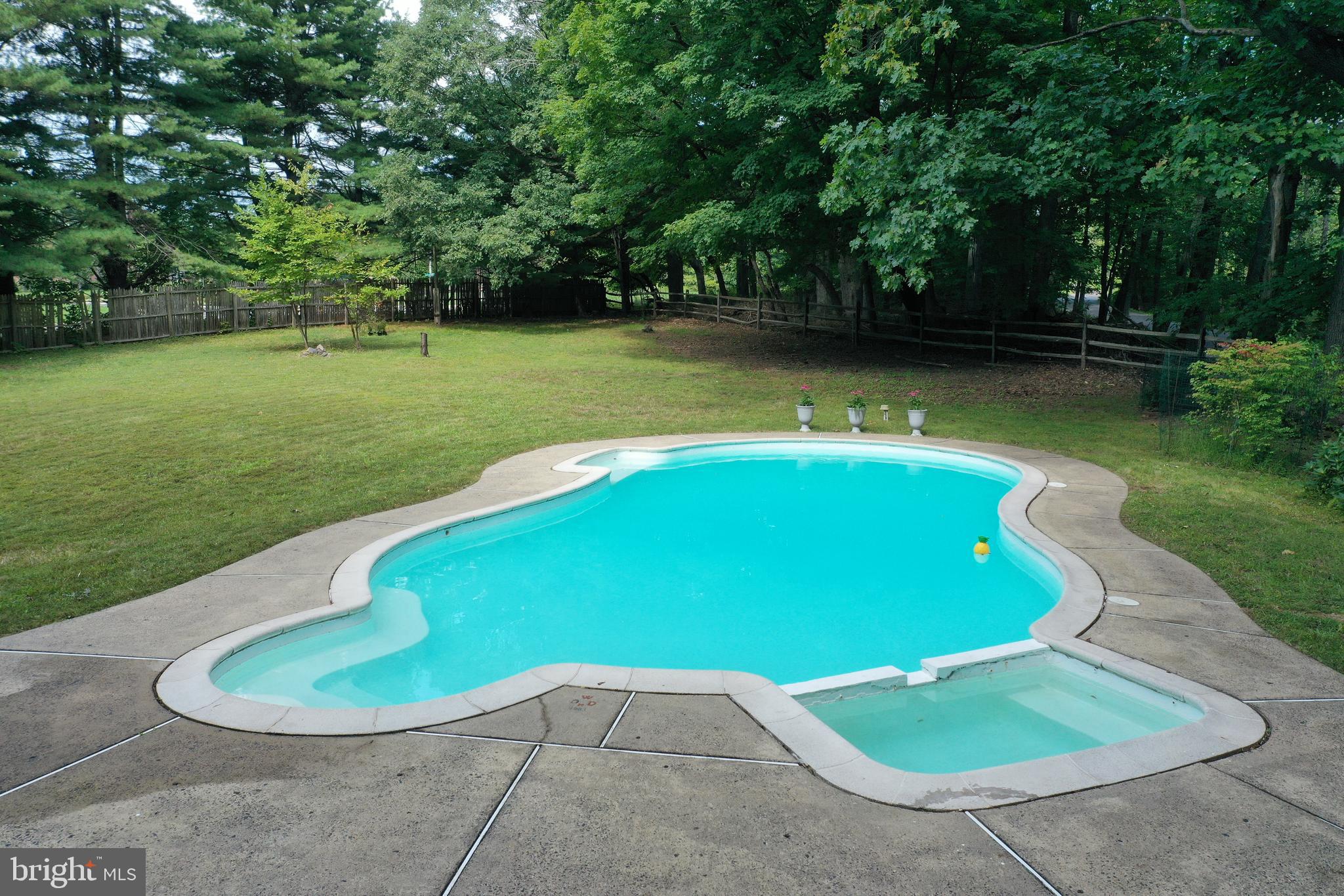 4900 Paist Road Doylestown, PA 18902 - Photo 35 of 39 pool