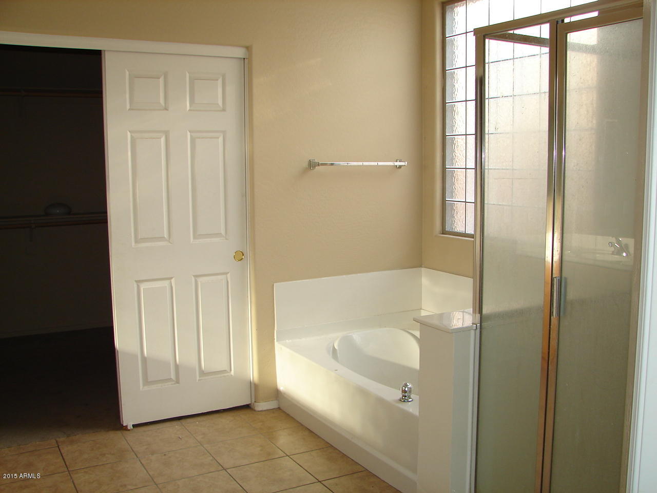 2220 West Harwell Rd. Phoenix, AZ 85041 - Photo 19 of 38 DSC09391