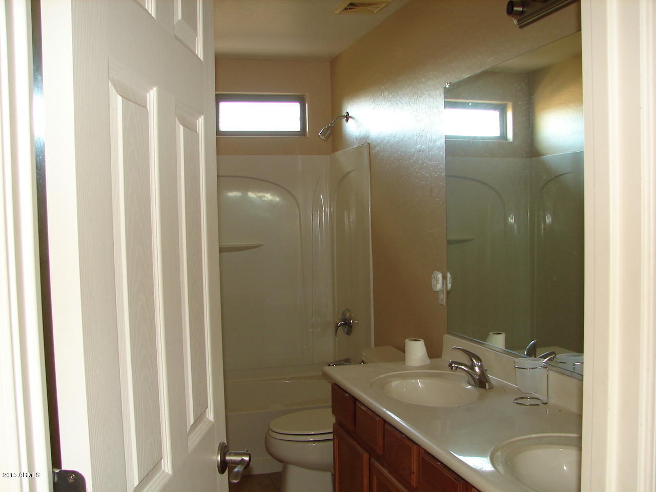 2220 West Harwell Rd. Phoenix, AZ 85041 - Photo 30 of 38 DSC09402
