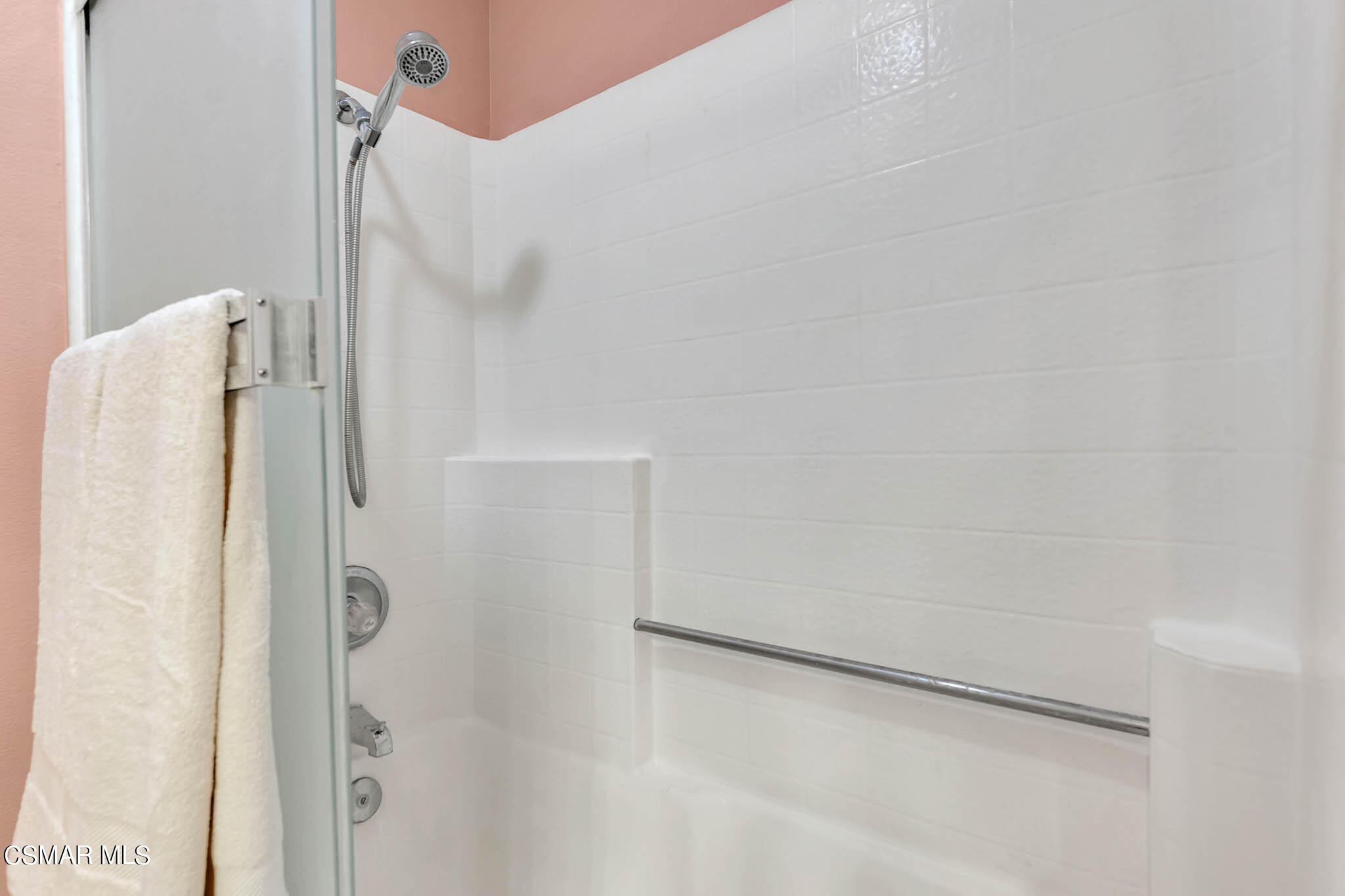 2586 Antonio Drive Camarillo, CA 93010 - Photo 24 of 37 a bathroom with a shower
