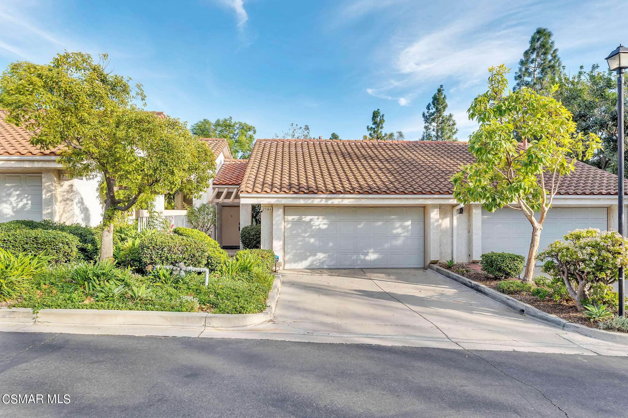 2586 Antonio Drive Camarillo, CA 93010 - Photo 36 of 37 a view of entryway in front of house