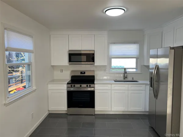 $3,100 | 58 South Stone Avenue, Elmsford, NY 10523