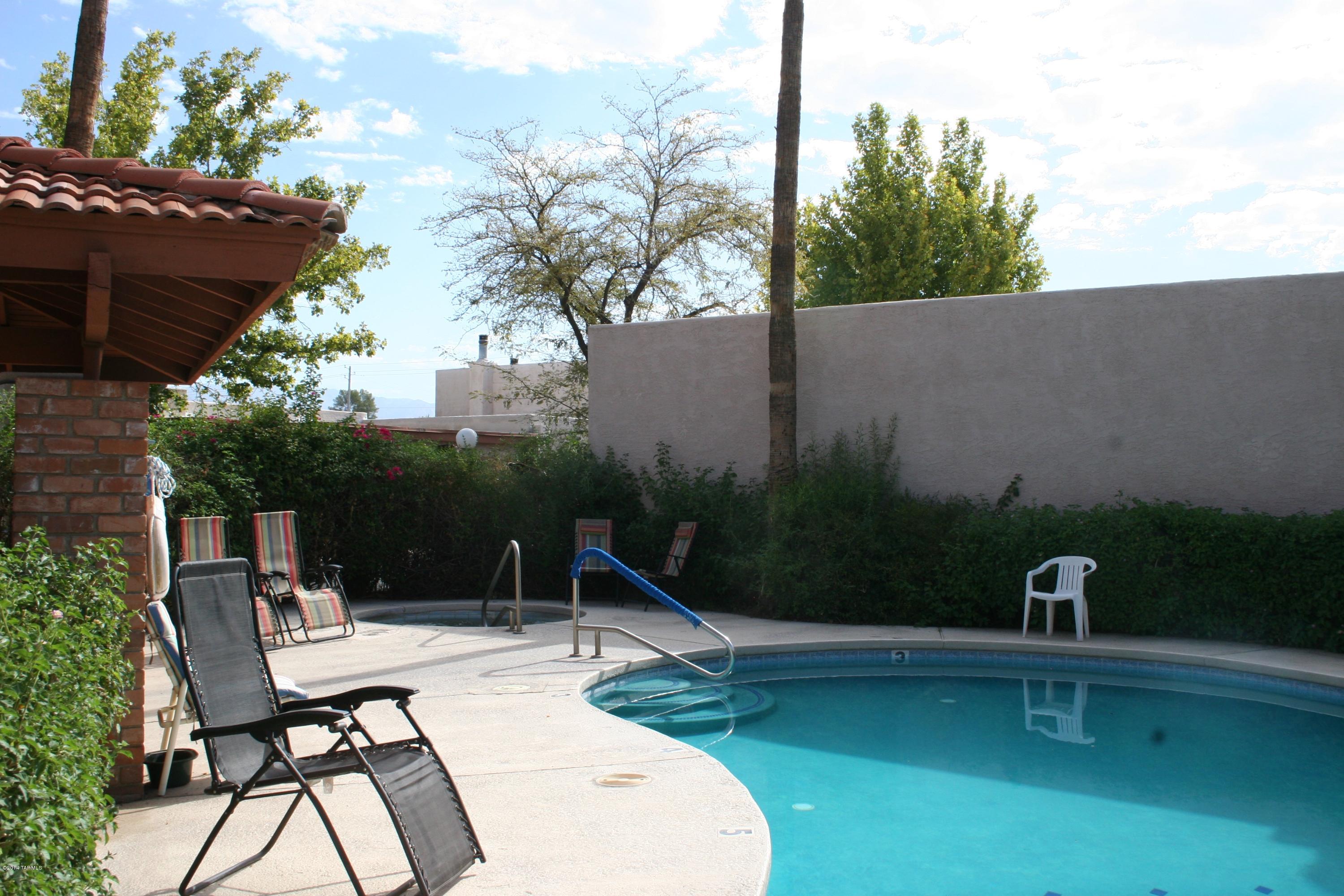 1949 North Swan Road, Unit 16 Tucson, AZ 85712 - Photo 20 of 22