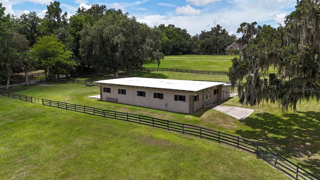 4888 Southwest 7th Avenue Road Ocala, FL 34471 - Photo 44 of 50 a view of a house with a big yard