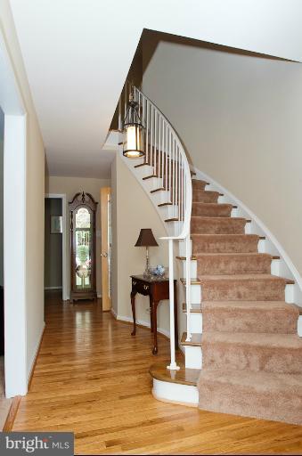 8526 Lakinhurst Lane Springfield, VA 22152 - Photo 13 of 24 Interior (General)