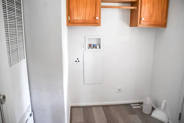 a bathroom with a toilet