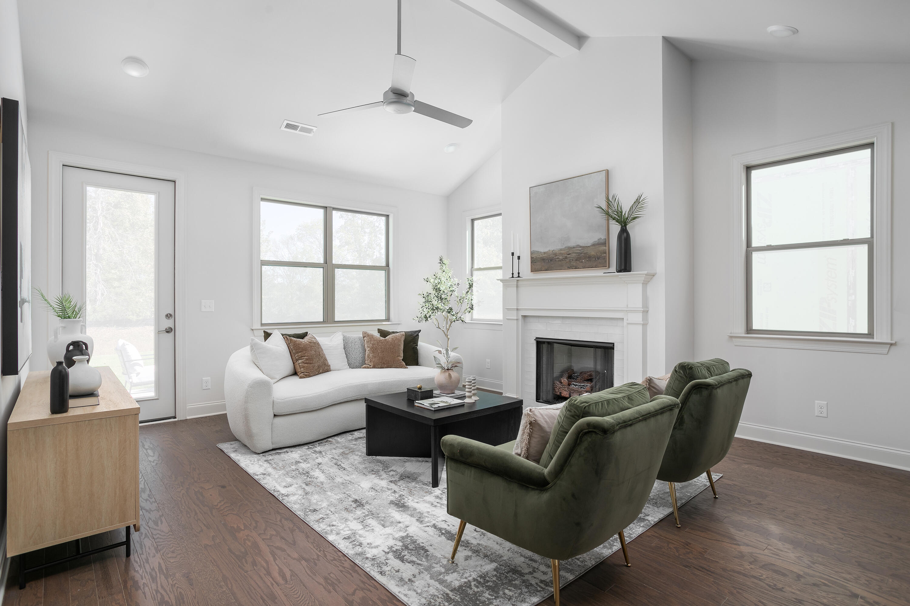 1230 Little Sorrel Road, Unit 52 Hixson, TN 37343 - Photo 11 of 23 FSDV 3 - 1233 Little Sorrel Rd_Living Ro