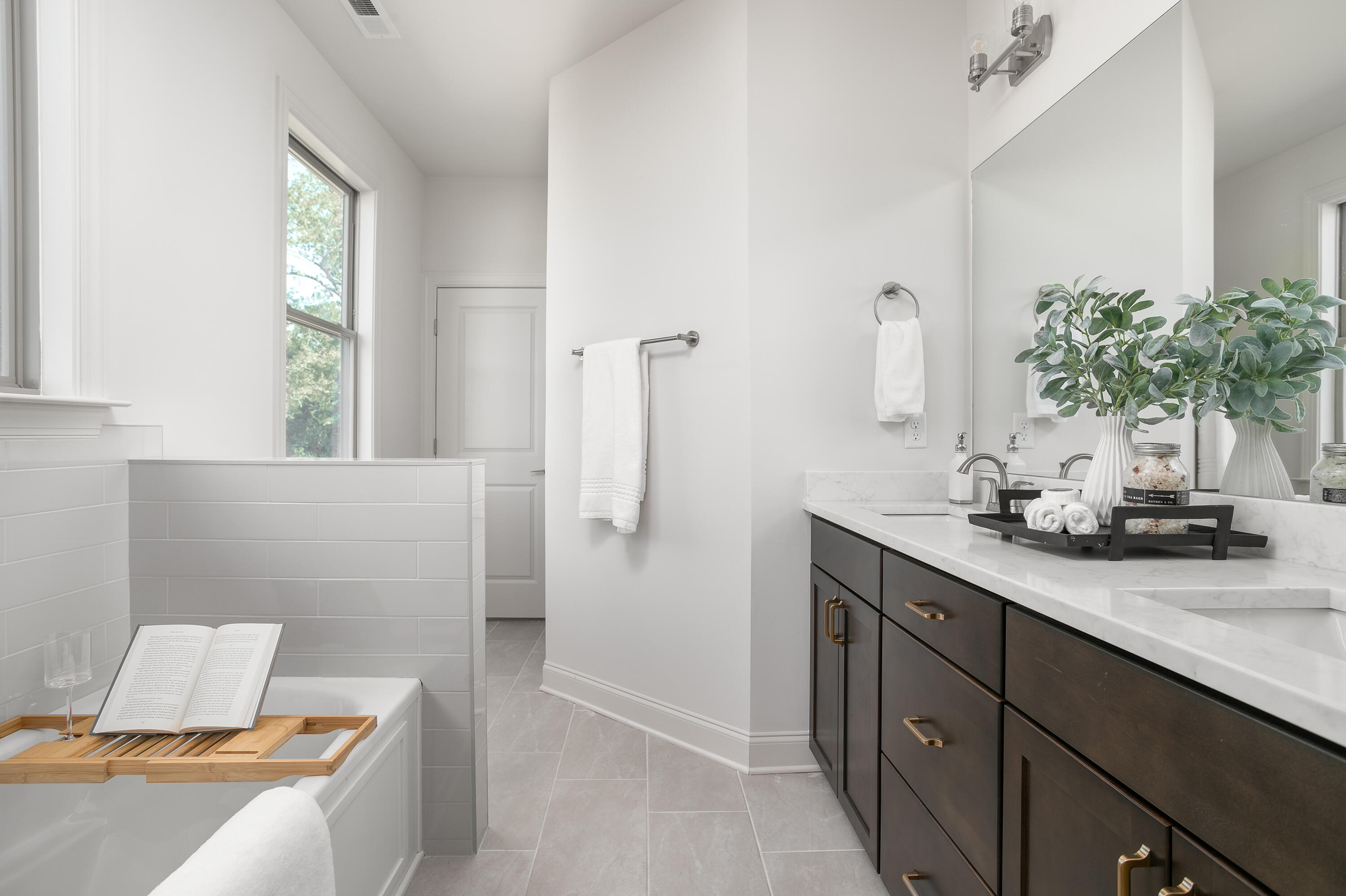 1230 Little Sorrel Road, Unit 52 Hixson, TN 37343 - Photo 14 of 23 FSDV 3 - 1233 Little Sorrel Rd_Master Ba