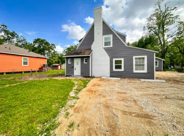 $1,450 | 2555 Pierce Street, Beaumont, TX 77703