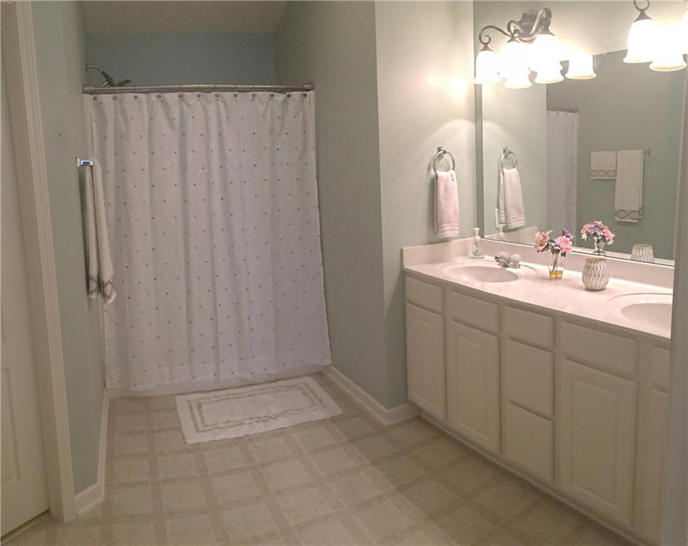 6138 Riva Ridge Drive Indianapolis, IN 46237 - Photo 11 of 13 Gallery Image 11