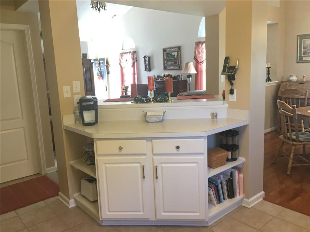 6138 Riva Ridge Drive Indianapolis, IN 46237 - Photo 6 of 13 Gallery Image 6