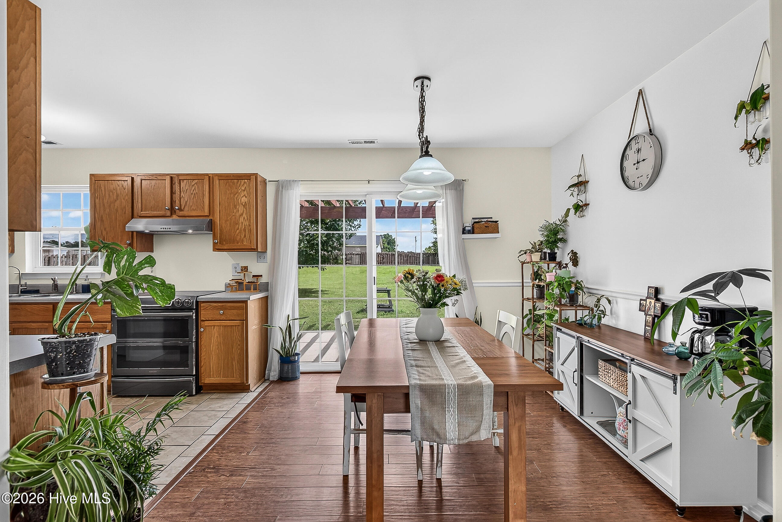 116 Annie Road Richlands, NC 28574 - Photo 8 of 33