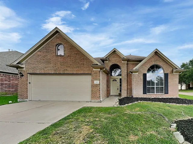 $2,450 | 2902 Auburn Falls Lane, Houston, TX 77084