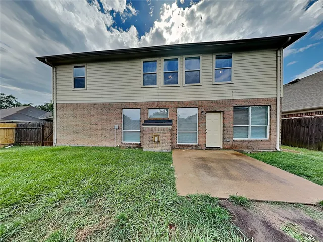 $2,450 | 2902 Auburn Falls Lane, Houston, TX 77084