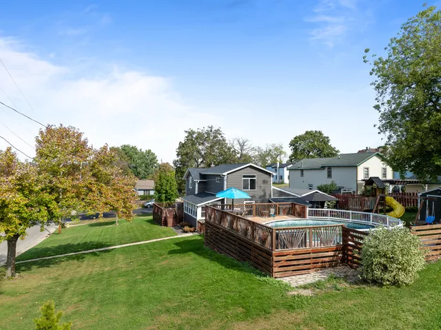 $337,000 | 119 North Main Street, Delavan, WI 53115