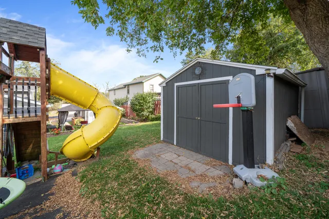 $337,000 | 119 North Main Street, Delavan, WI 53115