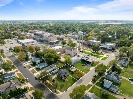 $337,000 | 119 North Main Street, Delavan, WI 53115