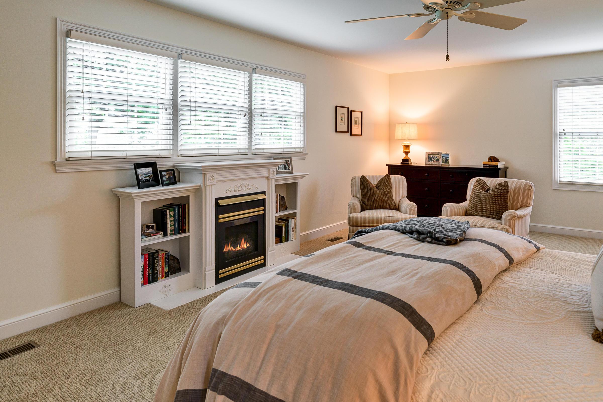 2404 Abington Road Columbus, OH 43221 - Photo 18 of 35
